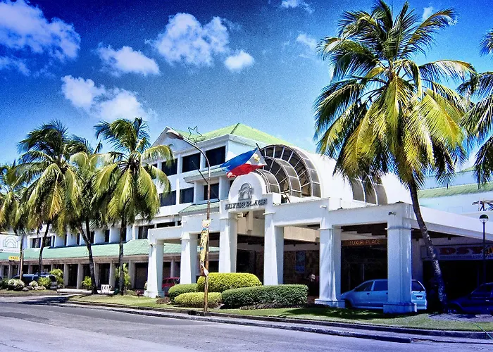 Cheap hotel: Luxur Place